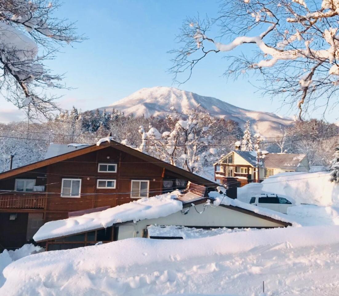 Bed and Breakfast Yado Brodiaea Myoko Exteriér fotografie